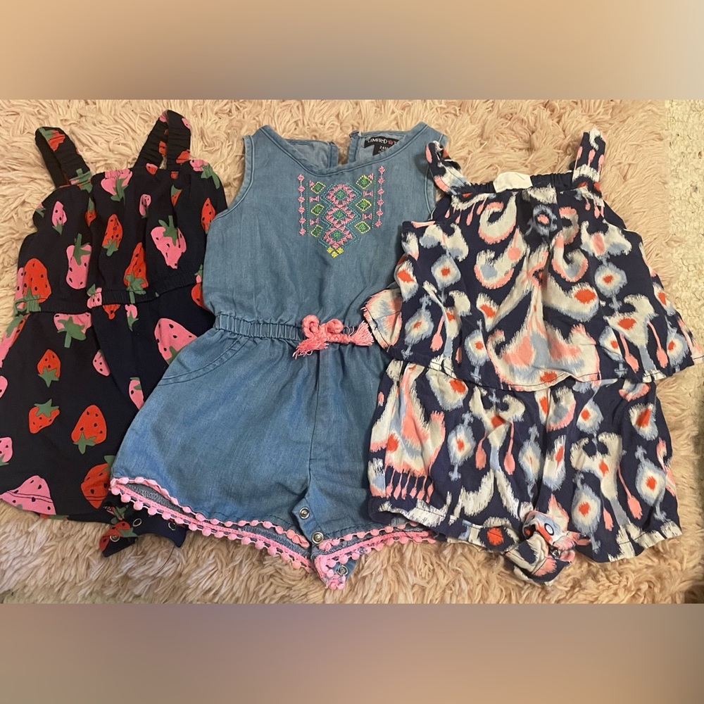 Baby Girl Romper Bundle – 3 Pieces
Sizes: 18–24 Months / 2T